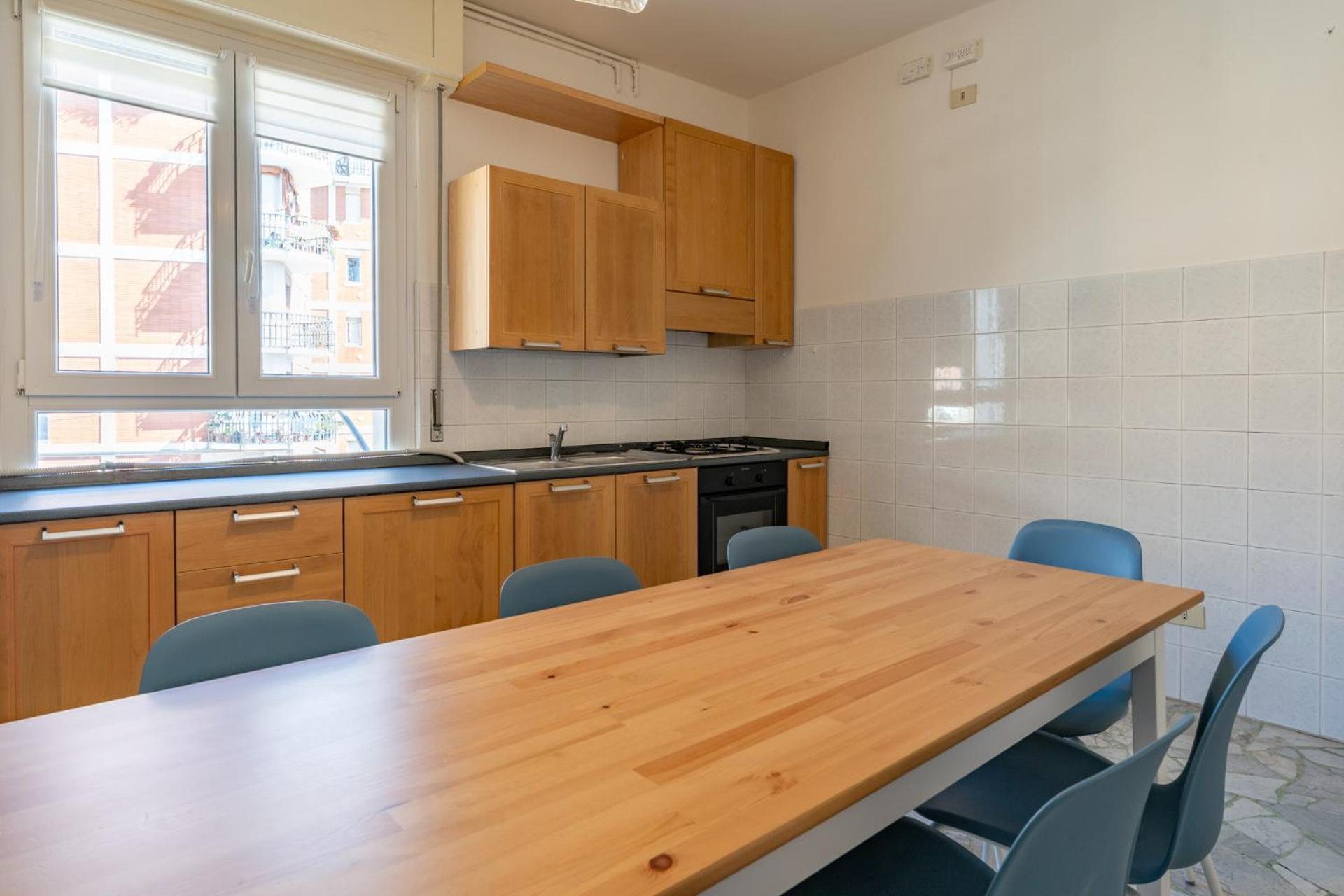 Spacious Apartment With Panoramic Views In 莱科 外观 照片